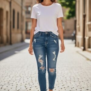 Judy Blue Women's Classic Blue Ripped Skinny Jeans